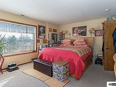 5th image of 2693 Becky Ave
