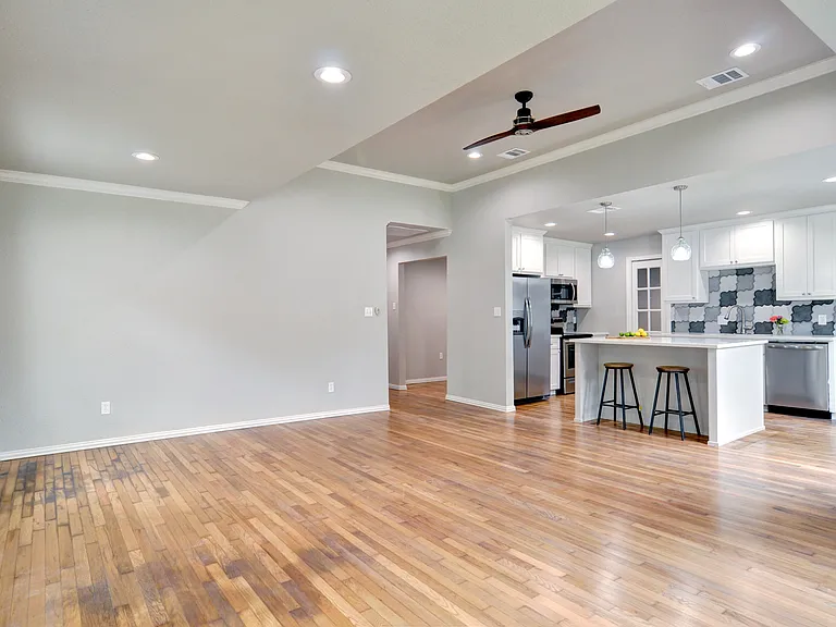 4024 Winfield Ave — Photo 8