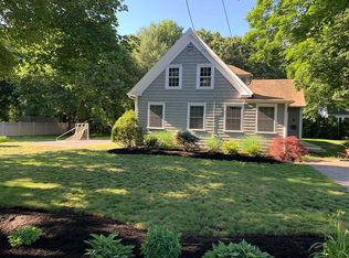 27 Elm St, Weymouth, MA 02190