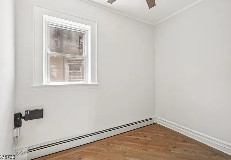 34 Main St #B — Photo 9