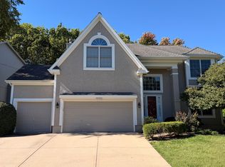 12164 Craig St, Overland Park, KS 66213