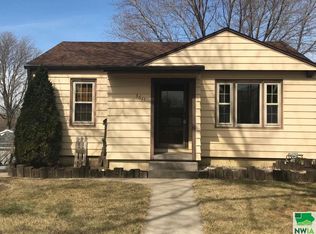 3611 Stone Ave, Sioux City, IA 51106