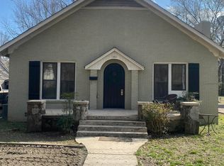 1411 College Ave, Conway, AR 72034