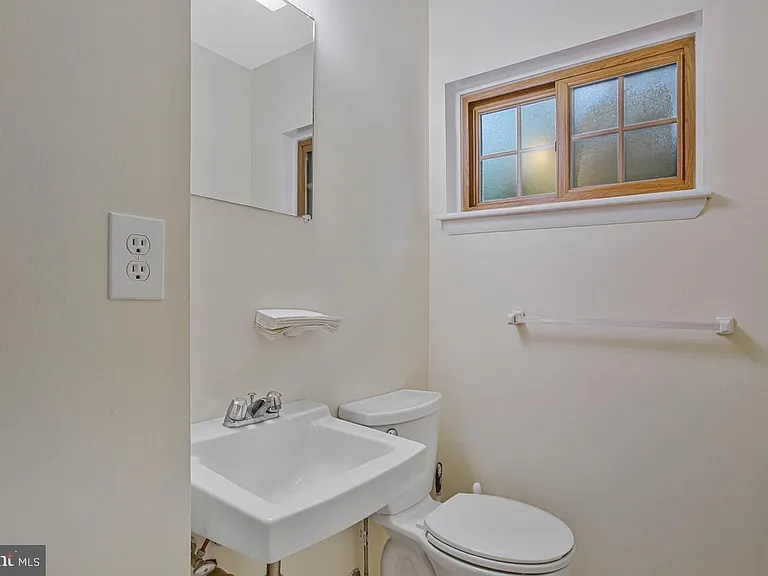607 Ridge Dr — Photo 21