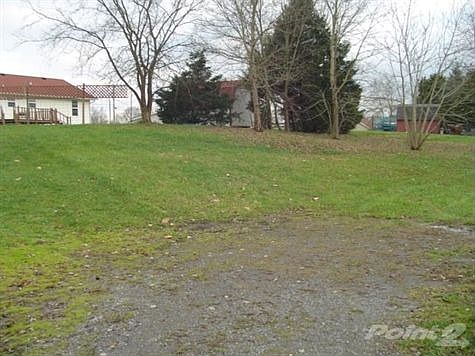 2nd image of 800 Shoma Dr