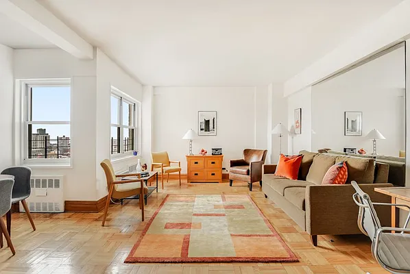 Sold by Compass | media 10