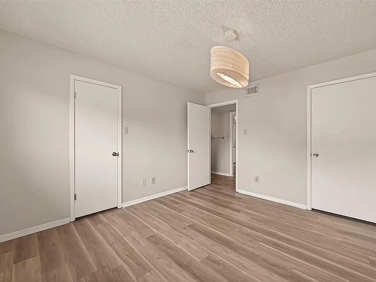 1516 Bay Area Blvd #H10 — Photo 13