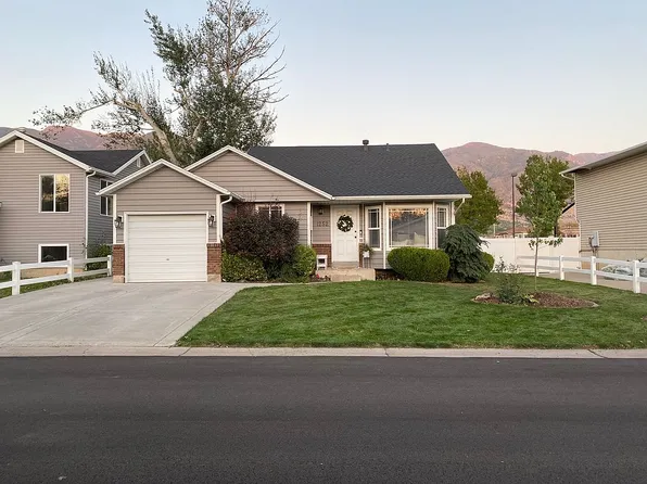 1252 N 1100 W, Farmington, UT 84025