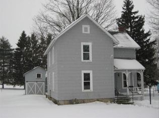 91 Hollister St, Dundee, NY 14837