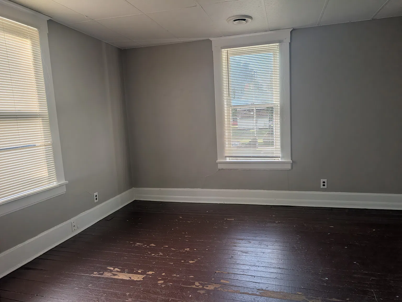 2 bed, 500 sqft, $850 — Photo 3