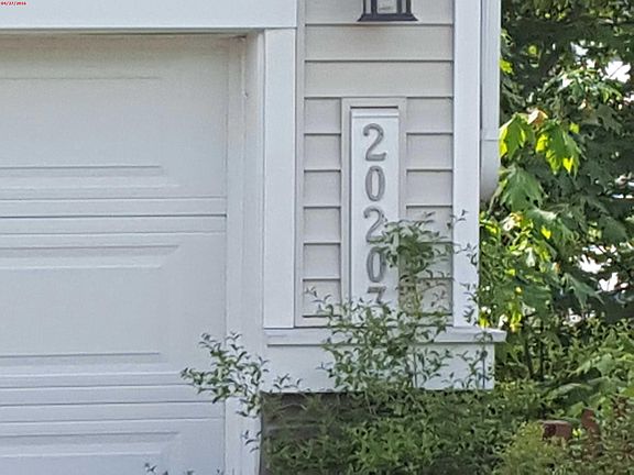 2nd image of 20203 91st Pl S