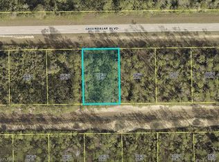 209-211 Greenbriar Blvd, LEHIGH ACRES, FL 33972
