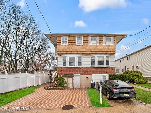 2nd image of 753 Woolley Ave