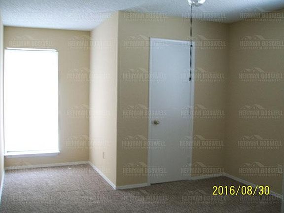 5th image of 1215 Lovell Dr