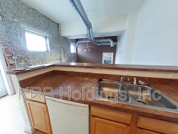 3rd image of 301 Goshen St #A1