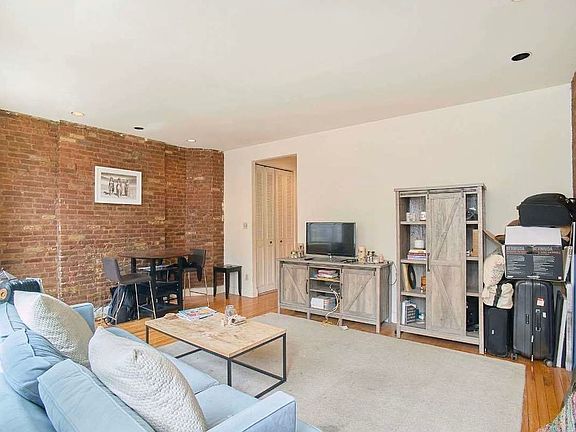 4th image of 366 Broome St #23A