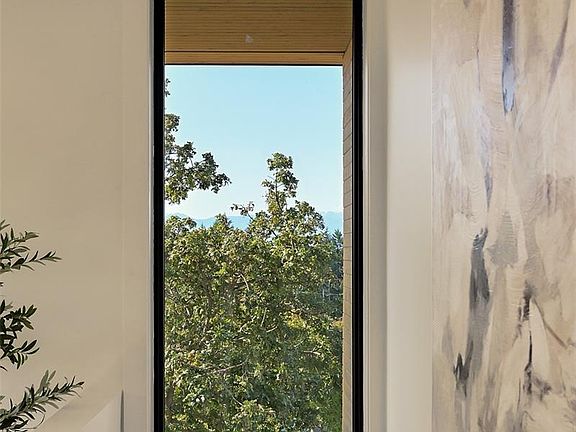 5th image of 3080 Oakdowne Rd #2