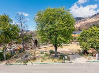 411 Alta Pine Dr, Altadena, CA 91001