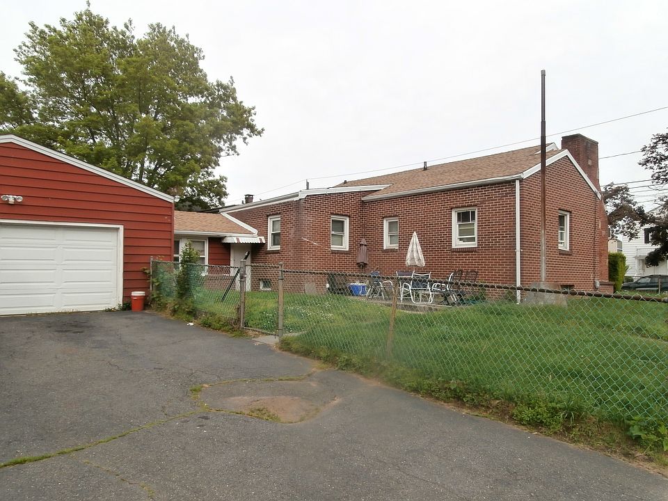 2nd image of 602 Garfield Ave