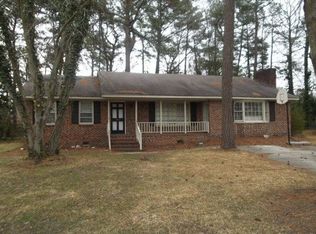 1912 Stafford Dr W, Wilson, NC 27893