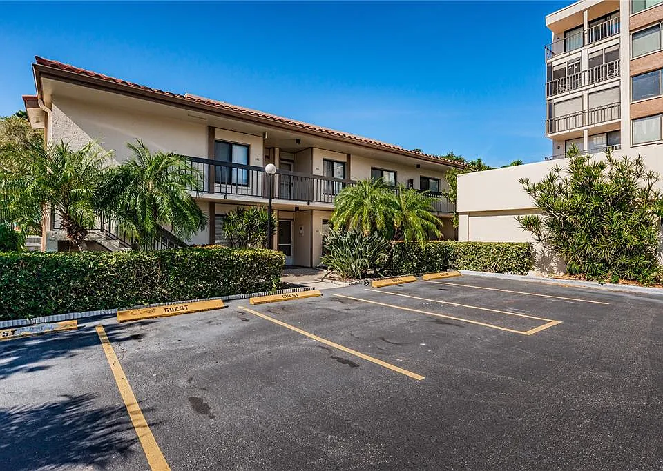 6219 Palma Del Mar Blvd S #210