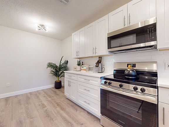 4th image of 5205 Brisata Circle #D