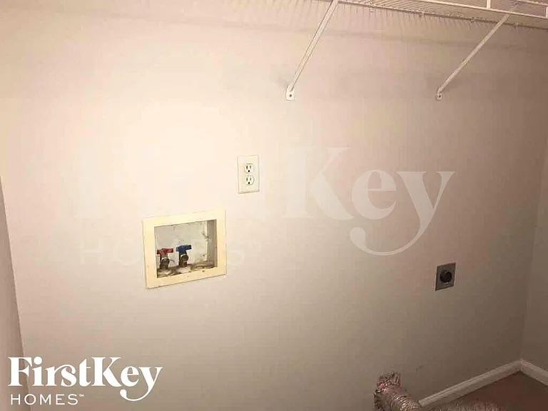 5036 Balus Dr — Photo 6