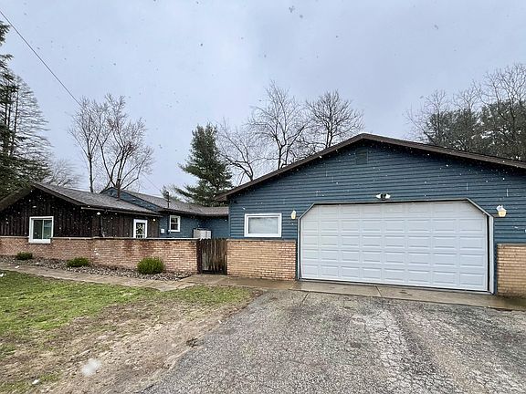 5th image of 1402 Lasalle Ave