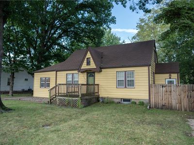5116 NE 46th St, Kansas City, MO, 64117