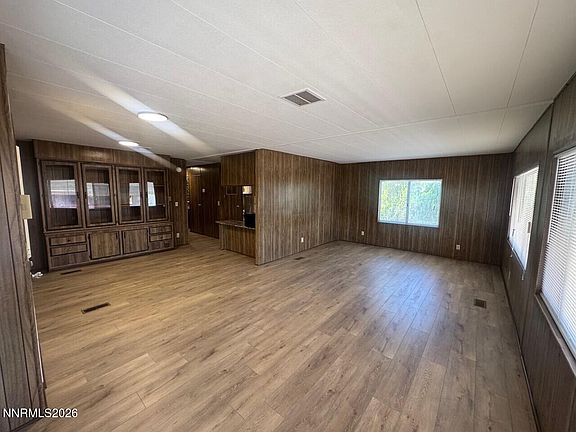 5th image of 375 Randon Ct