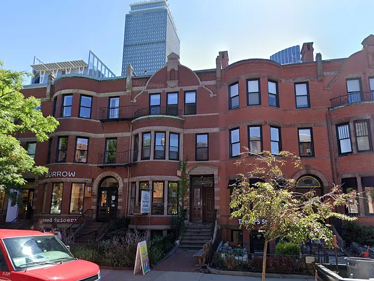 290 Newbury St #2R — Photo 1