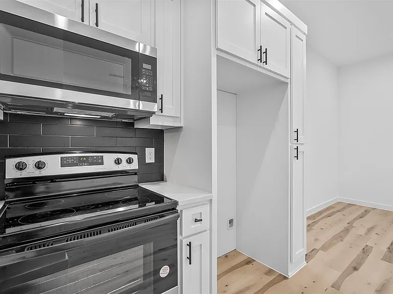 3412 Marshall St #A — Photo 18