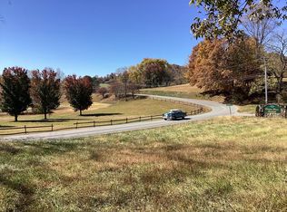 2 Chatuge Shores Cir, Hayesville, NC 28904