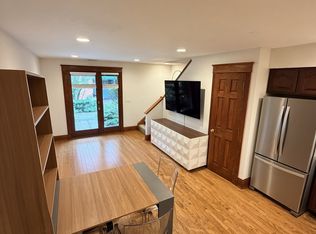 678 Vernon Ave, Glencoe, IL 60022