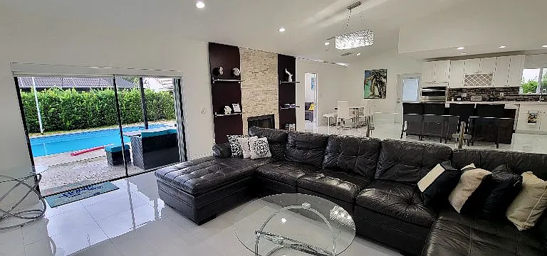 1448 NW 111th Way — Photo 16
