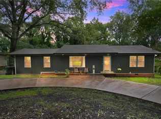 3406 Wilshire Dr, Greensboro, NC 27408