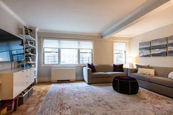 Sold by Samuel Realty Group LLC | media 10