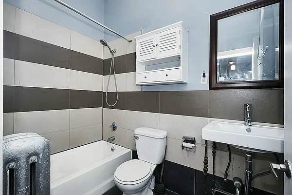 Rented by Flight of Fancy Realty Group | media 6