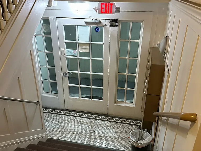 1121 Bush St #3 — Photo 18