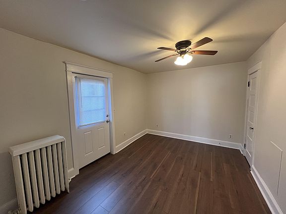 5th image of 424-426 N Locust St #11481864