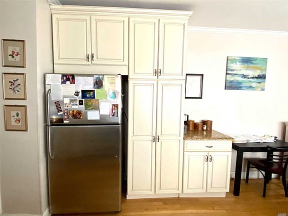 4th image of 518 Beach 139 St #C4