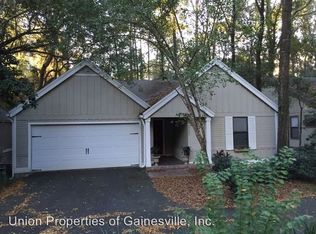 4537 SW 83rd Dr, Gainesville, FL 32608