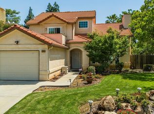 9496 N Sharon Ave, Fresno, CA 93720
