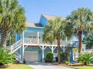 300 Osprey Ridge Ct, Emerald Isle, NC 28594