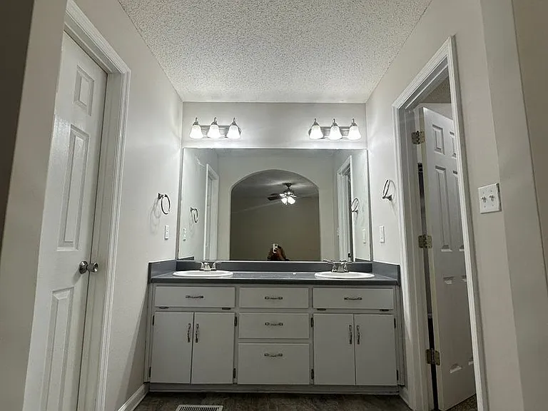 408 Sandy Oak Dr — Photo 25