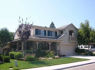 2373 Summerwood Ave, Simi Valley, CA 93063