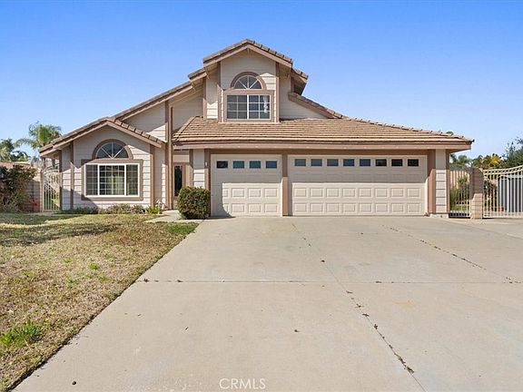 2nd image of 120 Sandpoint Ln