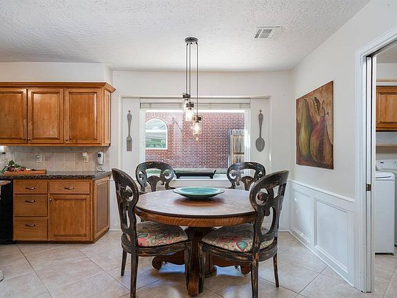 5th image of 11922 Cypresswood Dr