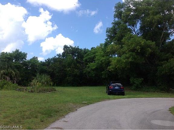 3rd image of 4769 Pembrooke Ln