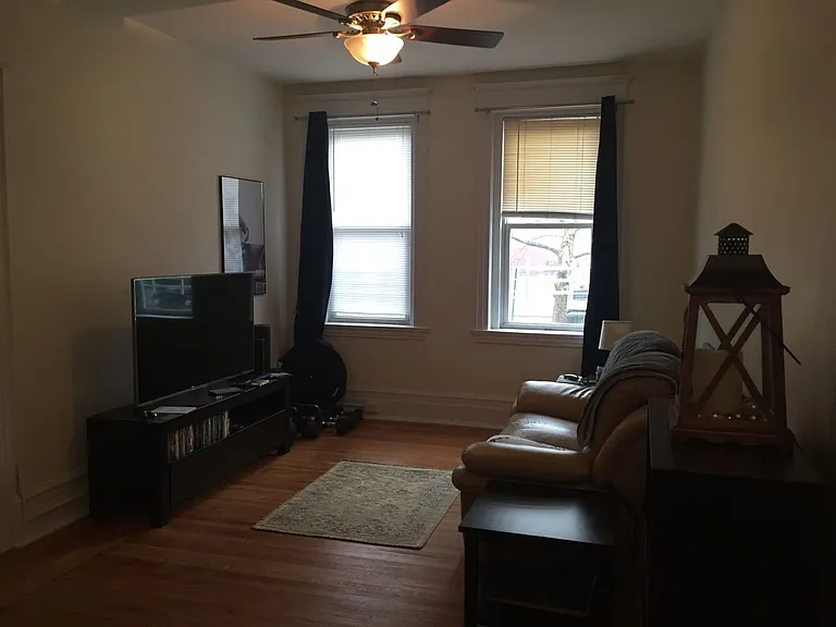 136 Dwight St — Photo 4